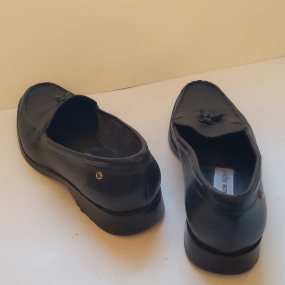 Etienne Aigner black leather tassel loafers-sz 8 - Picture 2 of 8